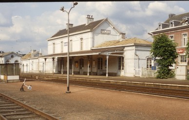 HAMOIR  DIA 83-7719.jpg